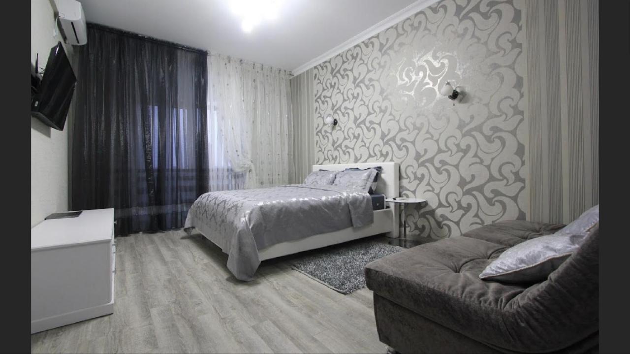 צ'יסינאו Luxury Exclusive Apartments Skyhouse Exfactor מראה חיצוני תמונה